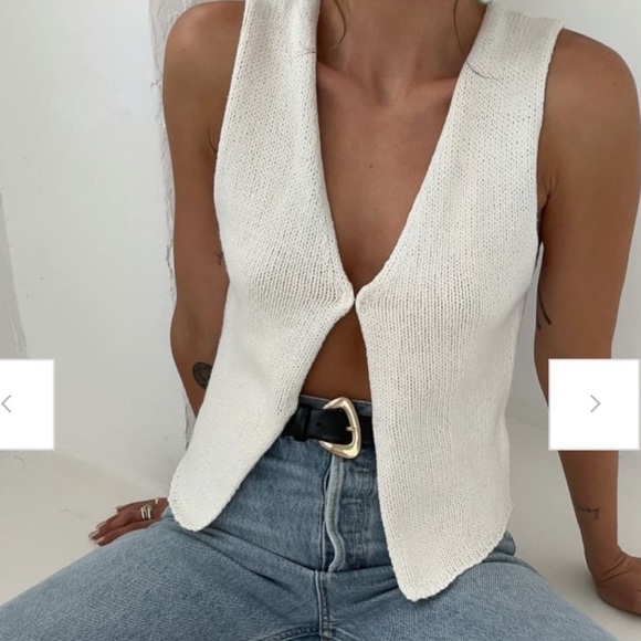 New! ✨ Knit Tank - Picture 1 of 2